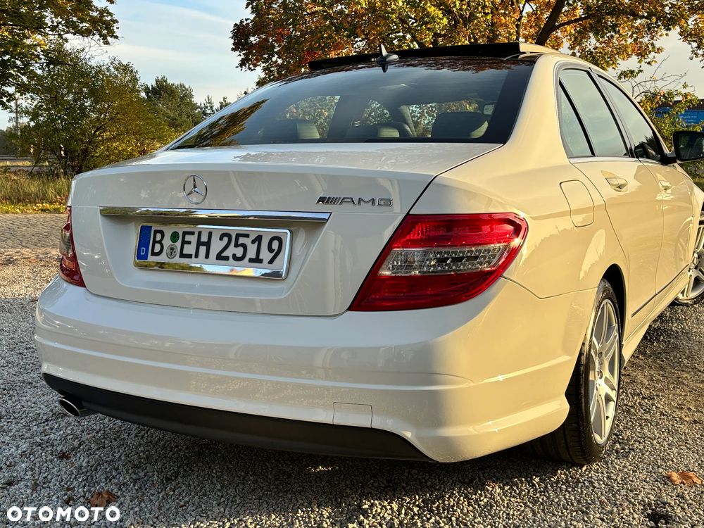 Mercedes-Benz Klasa C 200 Kompressor Avantgarde - 29