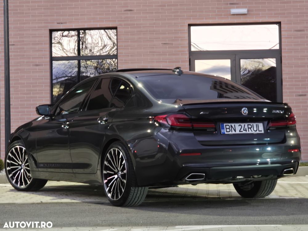BMW Seria 5 520d xDrive Touring Aut. Luxury Line - 4