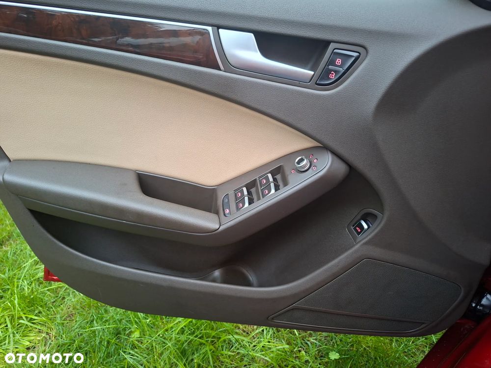 Audi A4 Limousine - 21