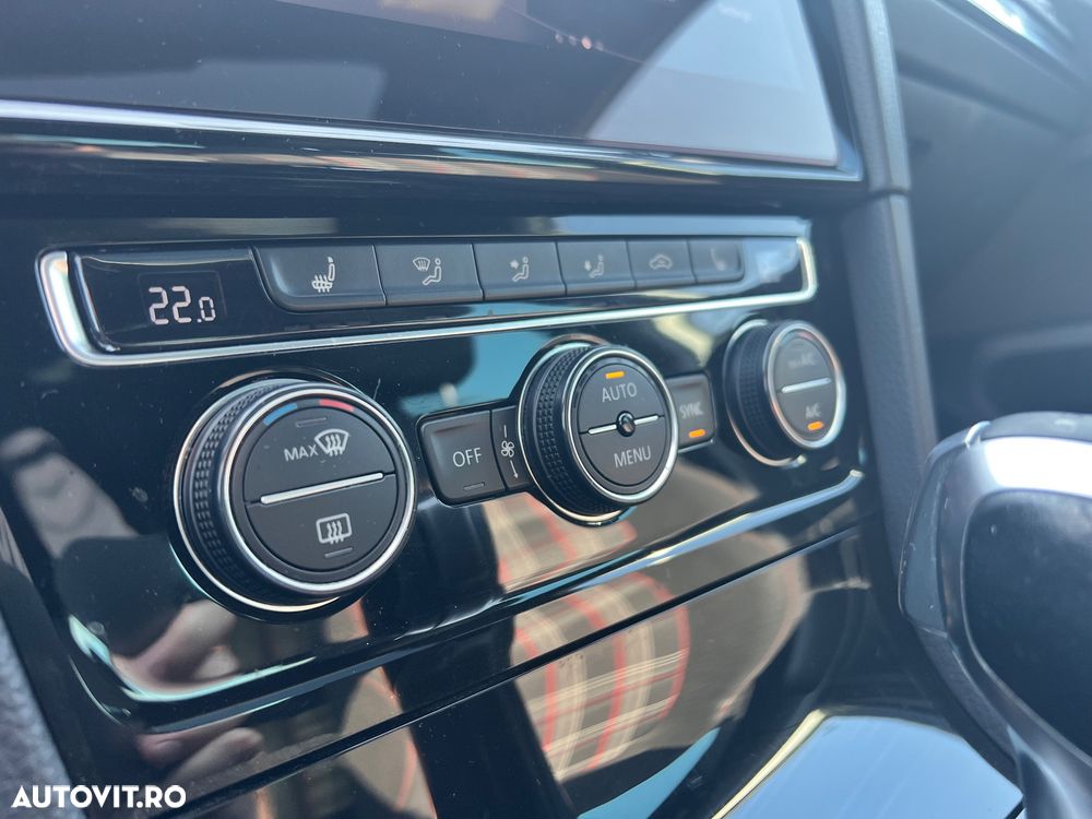 Volkswagen Golf 2.0 TSI DSG GTI - 26