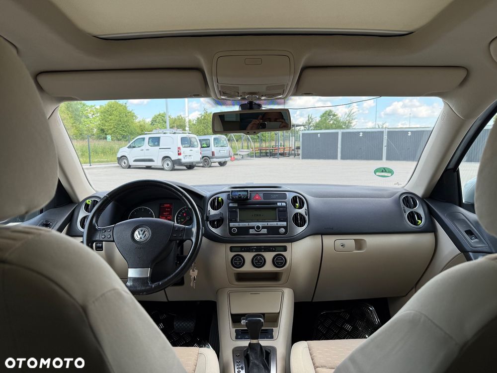 Volkswagen Tiguan - 7