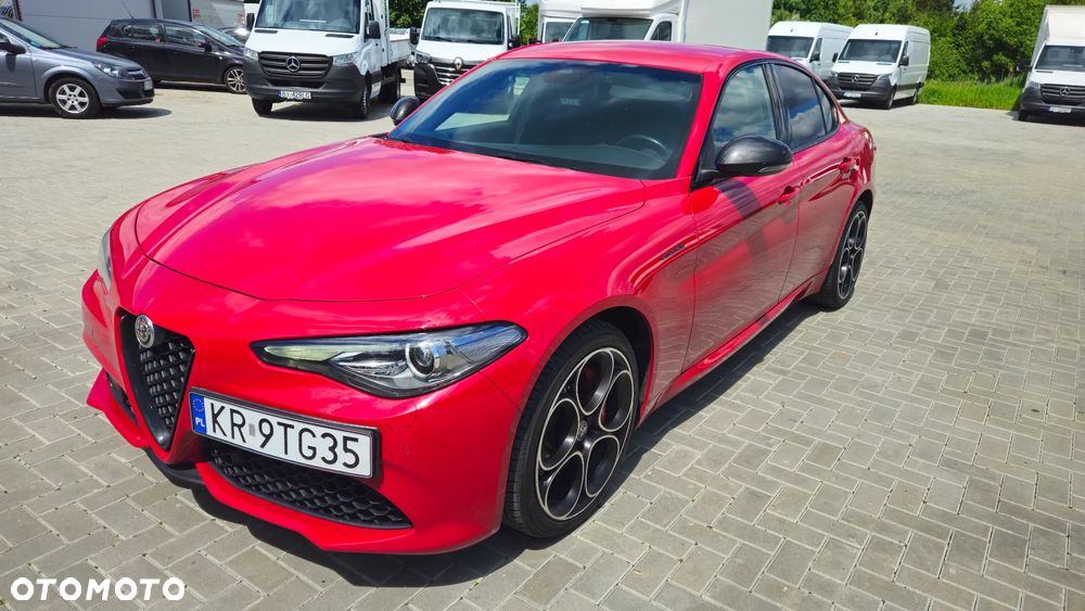 Alfa Romeo Giulia 2.0 Turbo Veloce Q4 - 11