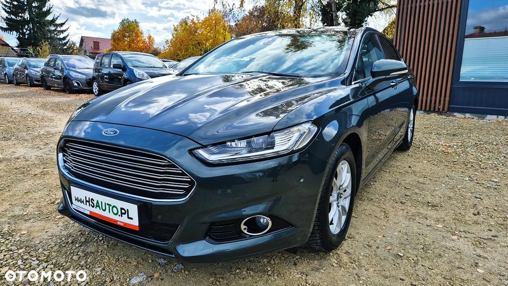 Ford Mondeo 2.0 Hybrid Titanium - 28