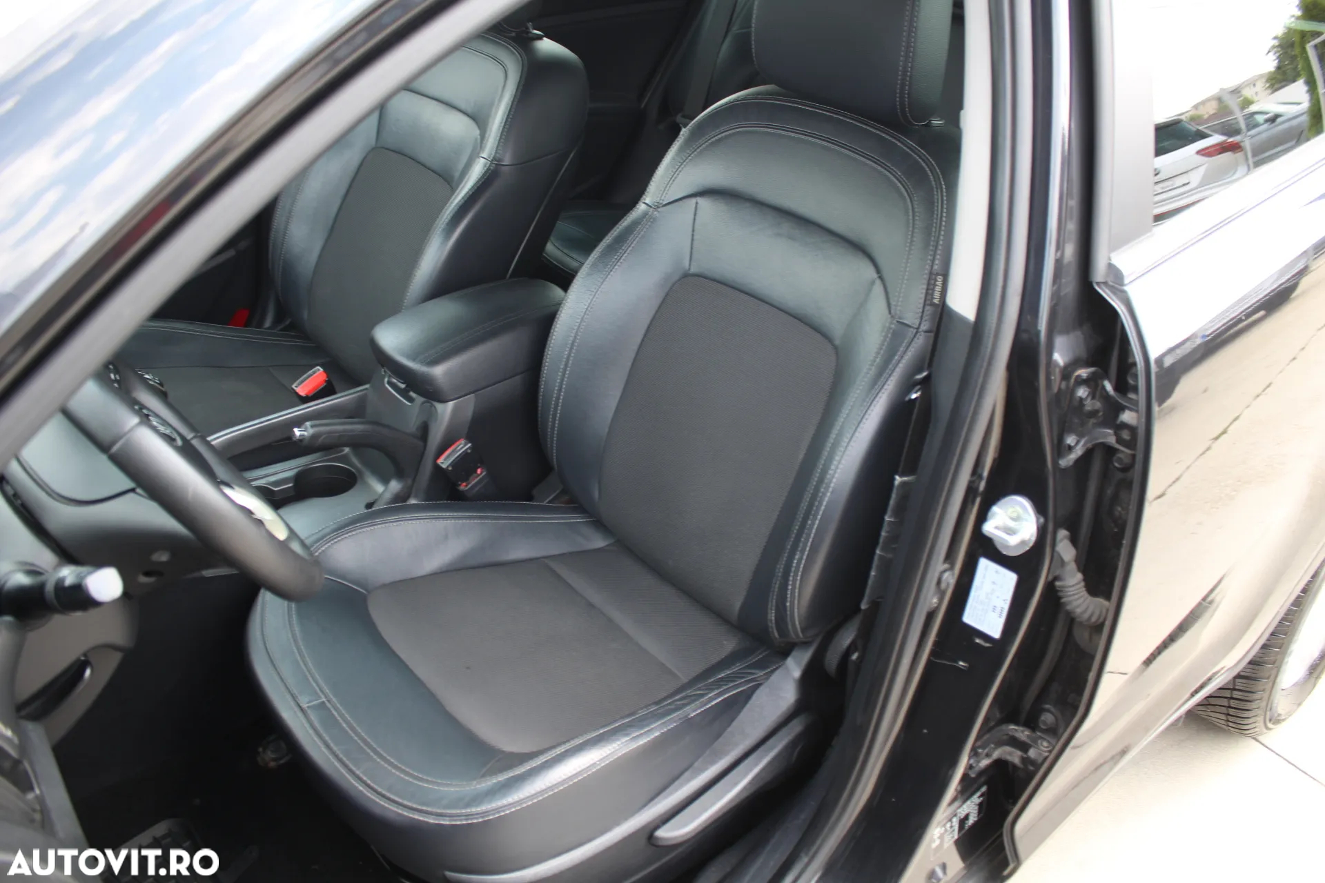 Kia Sportage 2.0 DSL MT 4x4 STYLE - 10