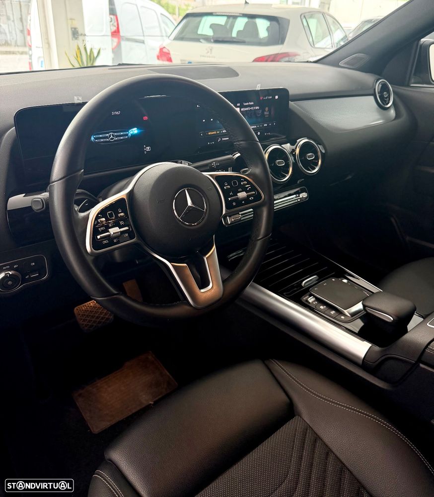 Mercedes-Benz GLA 180 d Progressive - 14
