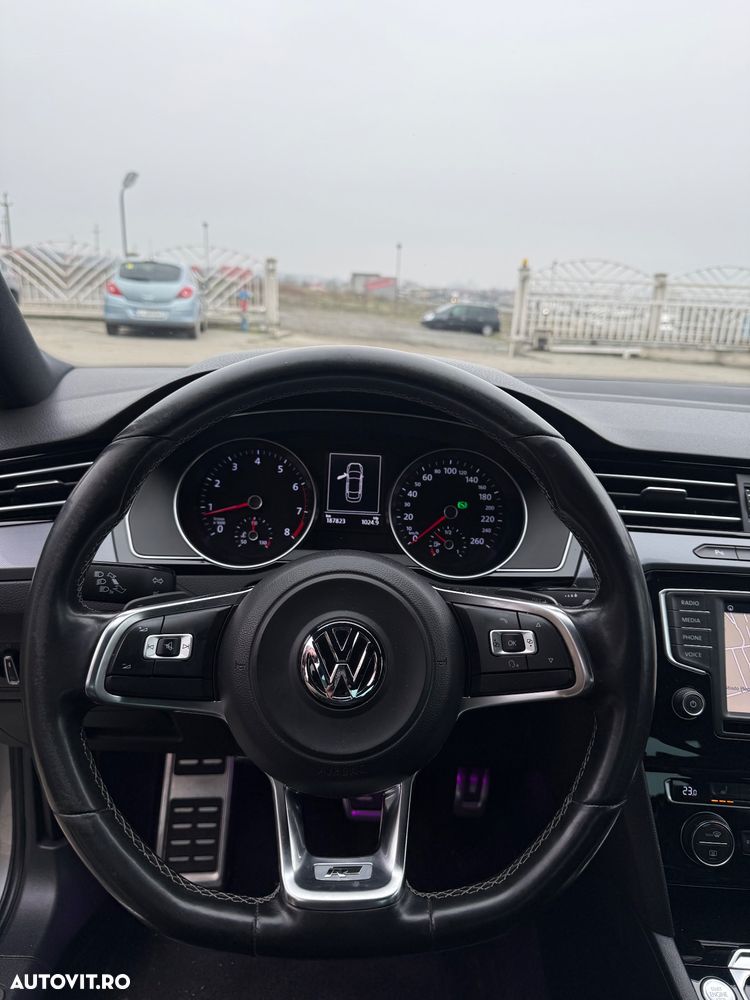 Volkswagen Passat 1.8 TSI (BlueMotion Technology) DSG Highline - 16