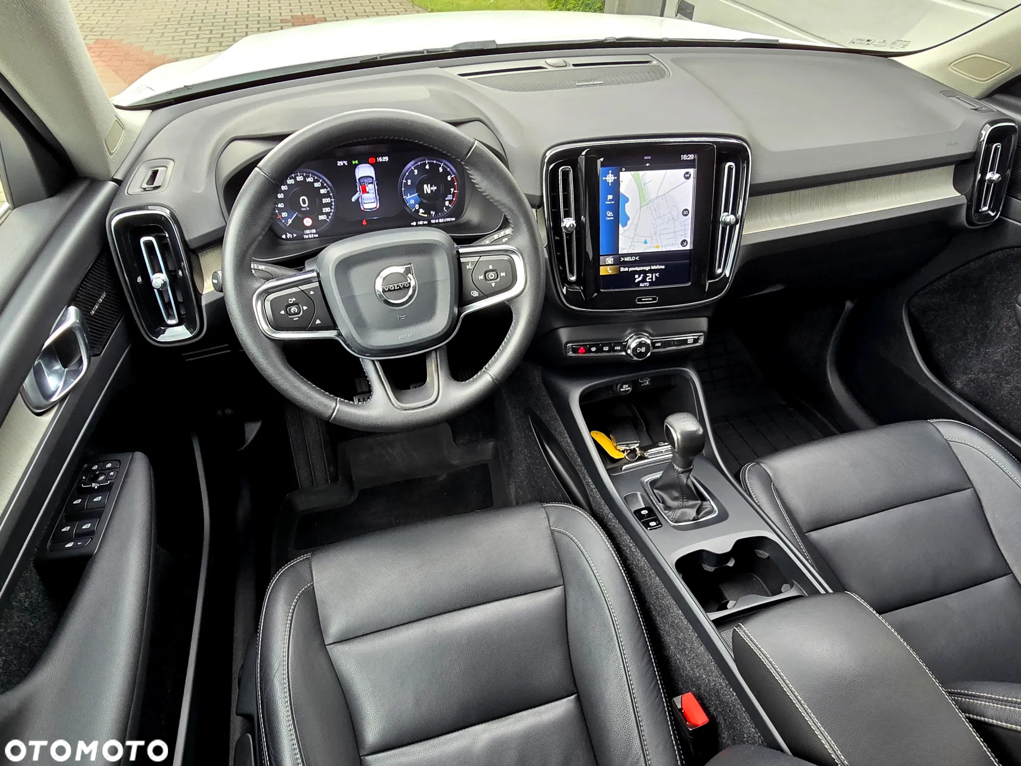 Volvo XC 40 T3 Inscription - 17