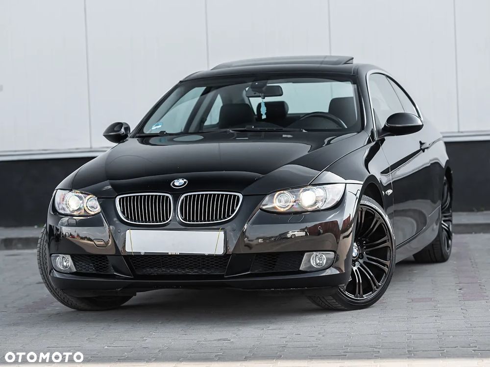 BMW Seria 3 325i - 5