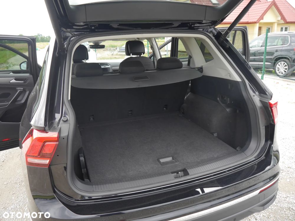 Volkswagen Tiguan Allspace 2.0 TDI SCR DSG Life - 24