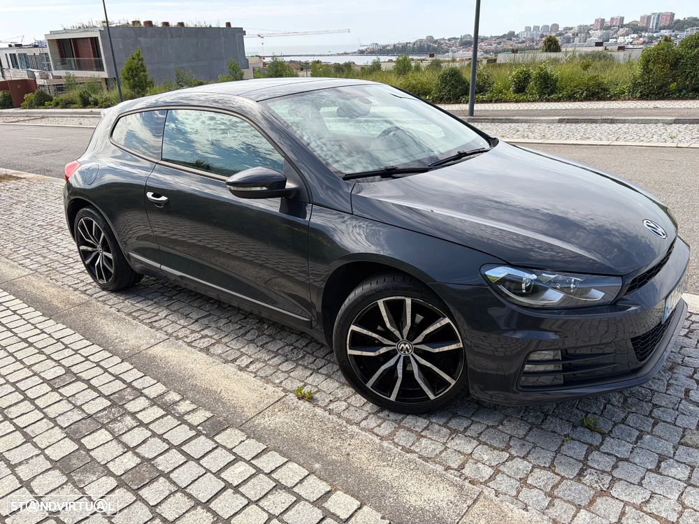 VW Scirocco 2.0 TDI Sport - 4
