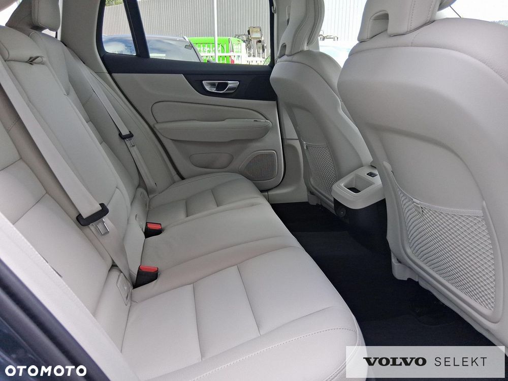 Volvo V60 - 17