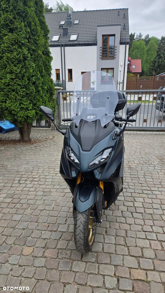Yamaha Tmax - 5