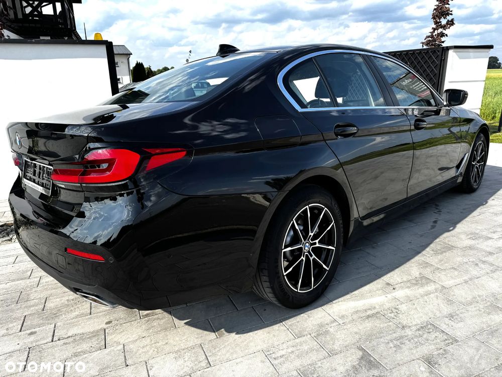 BMW Seria 5 520d Sport Line sport - 10