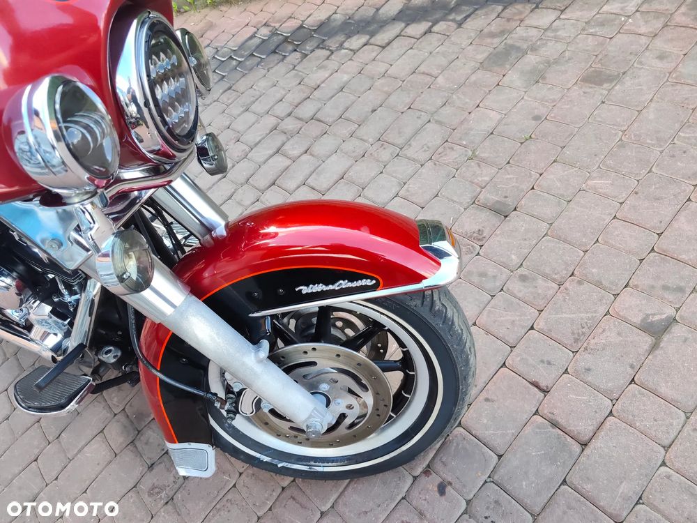 Harley-Davidson FLHTCU Ultra - 11