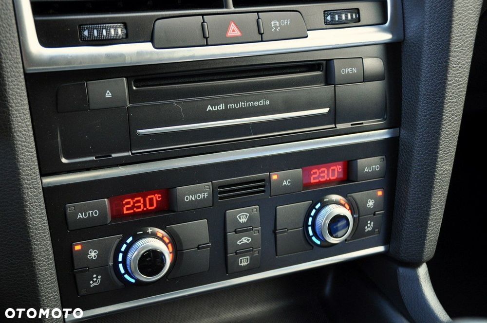 Audi Q7 - 32