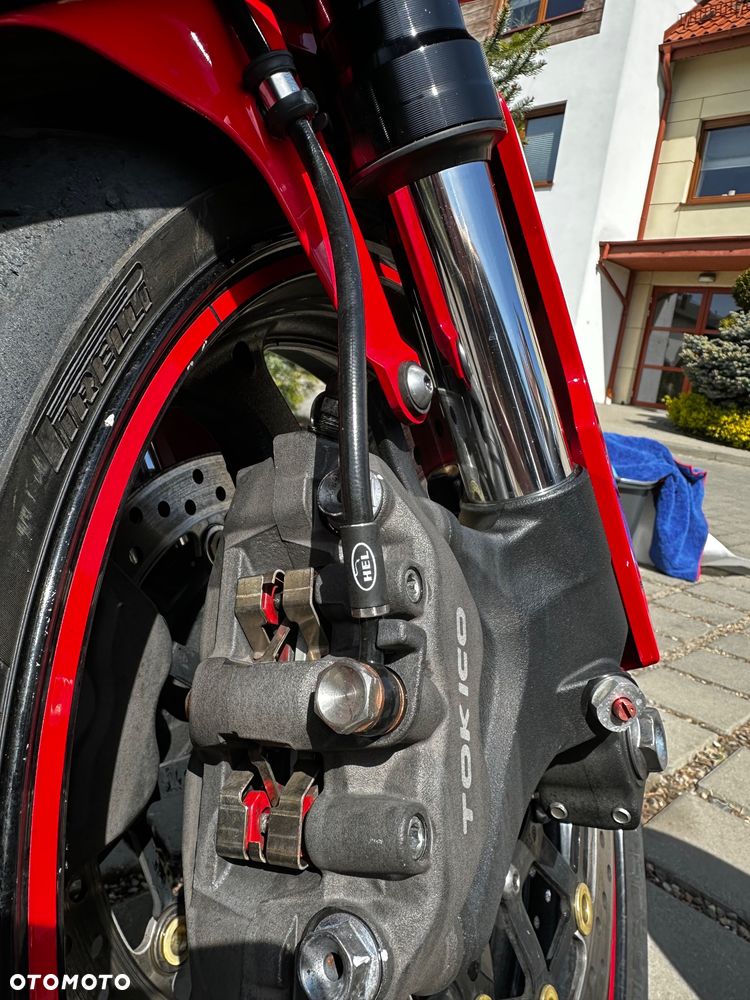 Honda CBR - 9