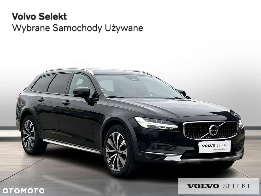 Volvo V90 Cross Country - 8