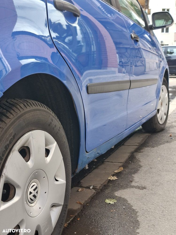 Volkswagen Polo 2008 photo 4