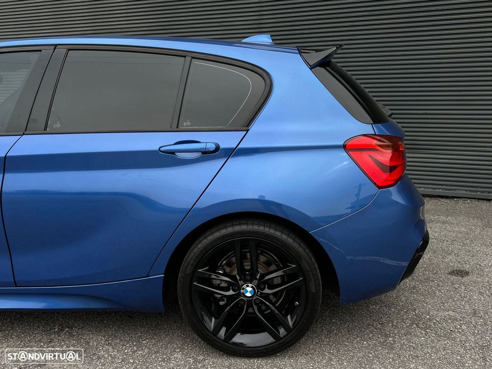 BMW 116 d Pack M - 11