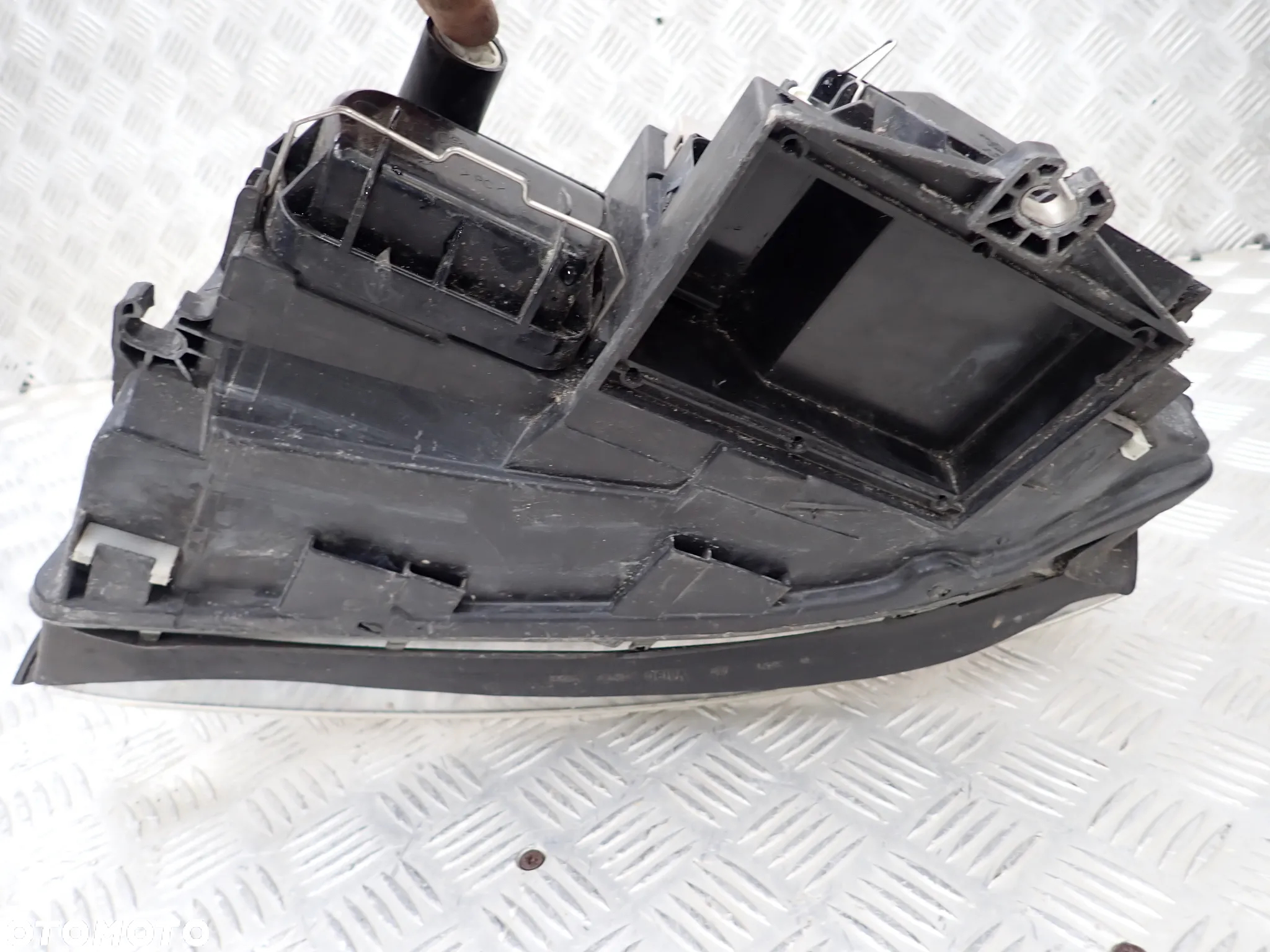LAMPA LEWY / PRAWY PRZÓD AUDI A4 B6 8E0941004F / 8E0941003F ANGLIK - 6