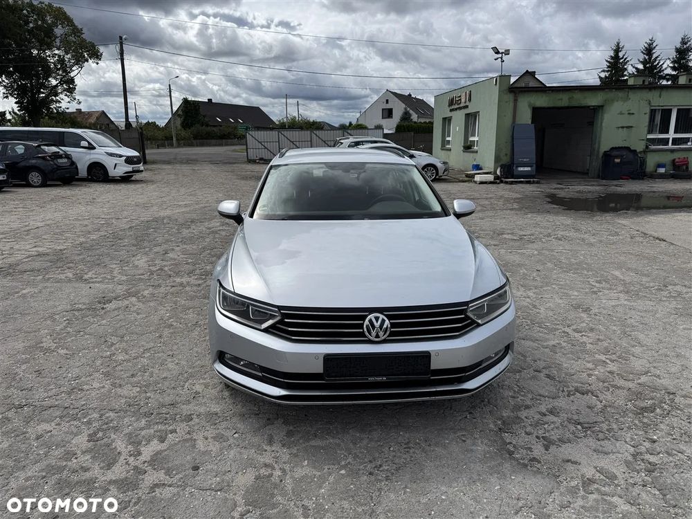 Volkswagen Passat - 6
