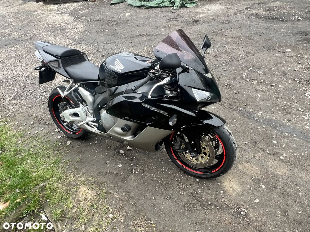 Honda CBR - 5
