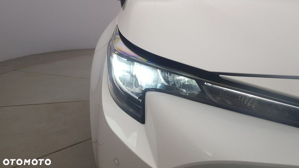 Toyota Corolla - 11