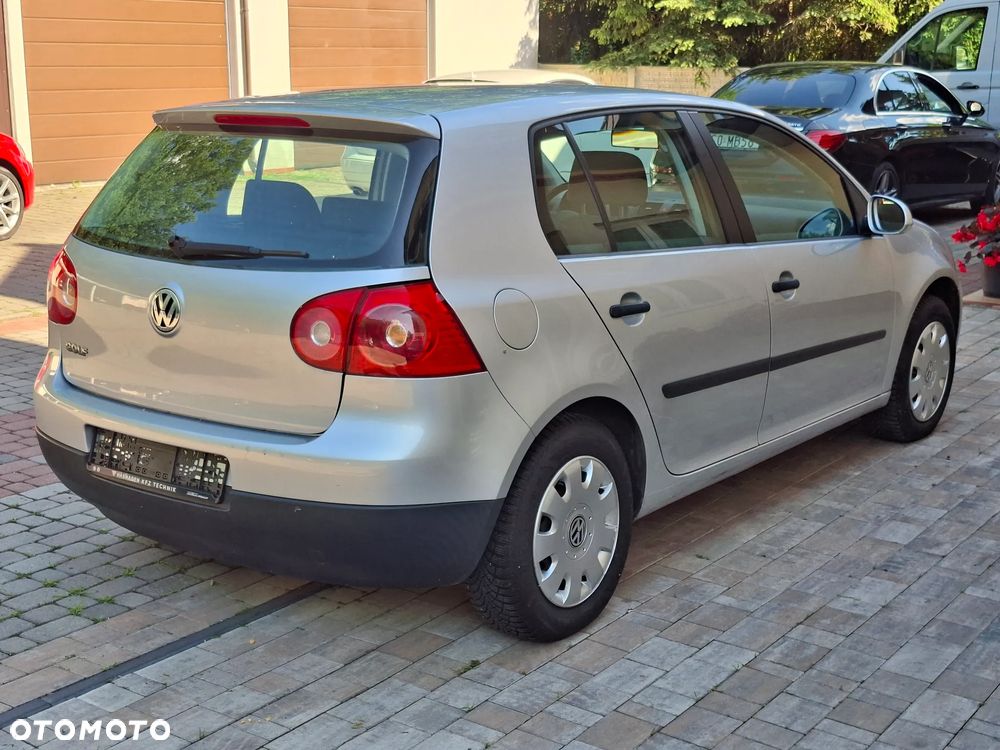 Volkswagen Golf - 4