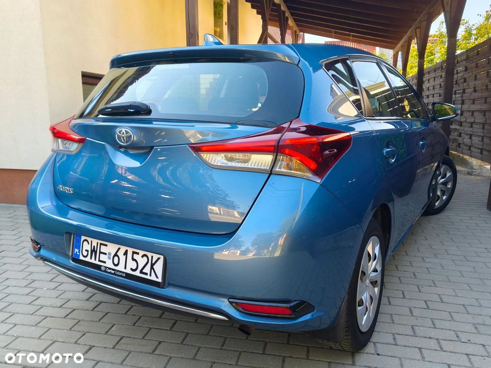 Toyota Auris 1.6 Premium - 15