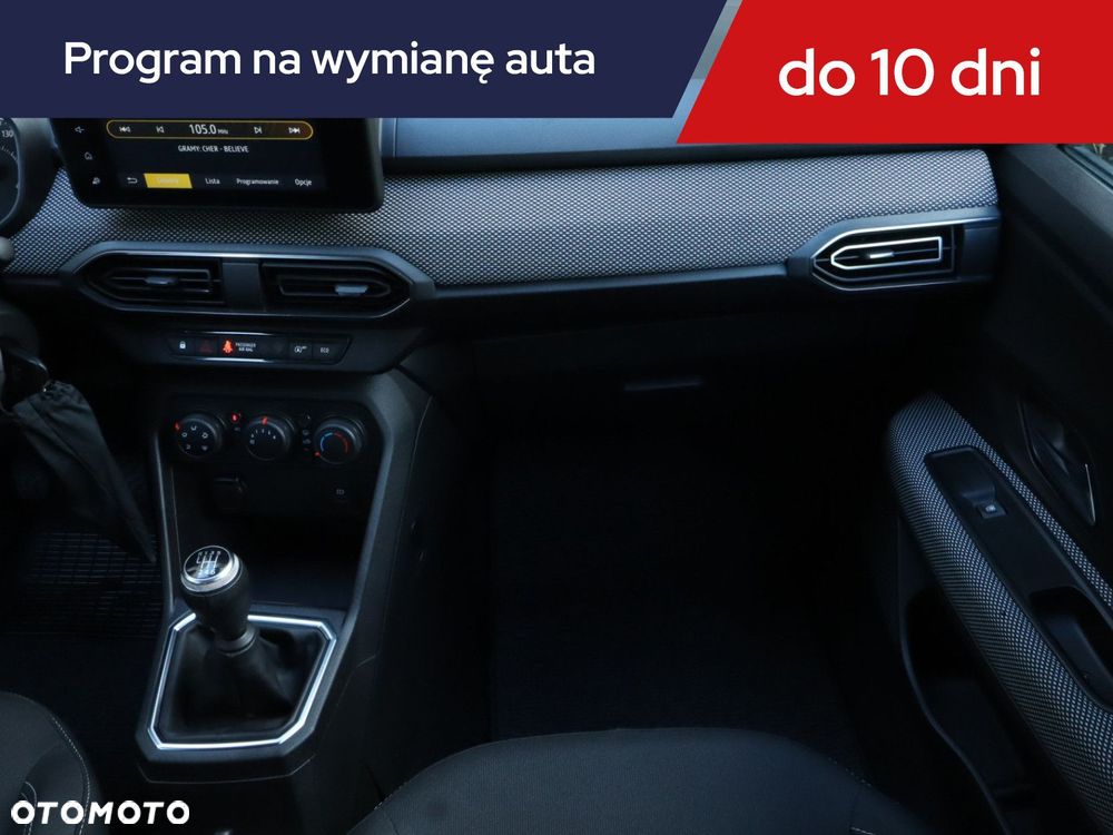 Dacia Sandero - 10