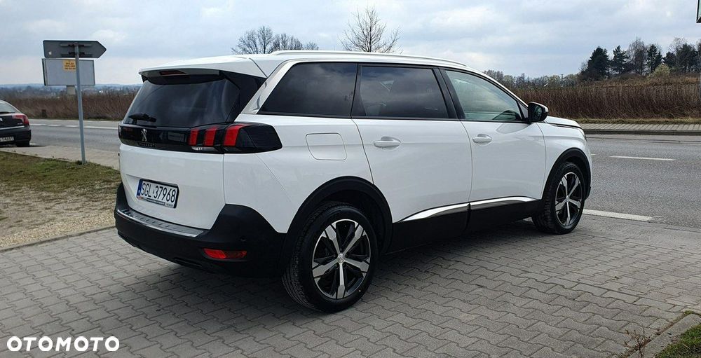 Peugeot 5008 - 4