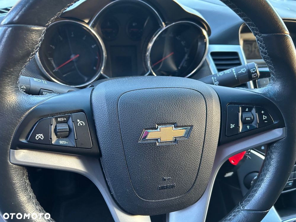 Chevrolet Cruze 1.8 LTZ - 14