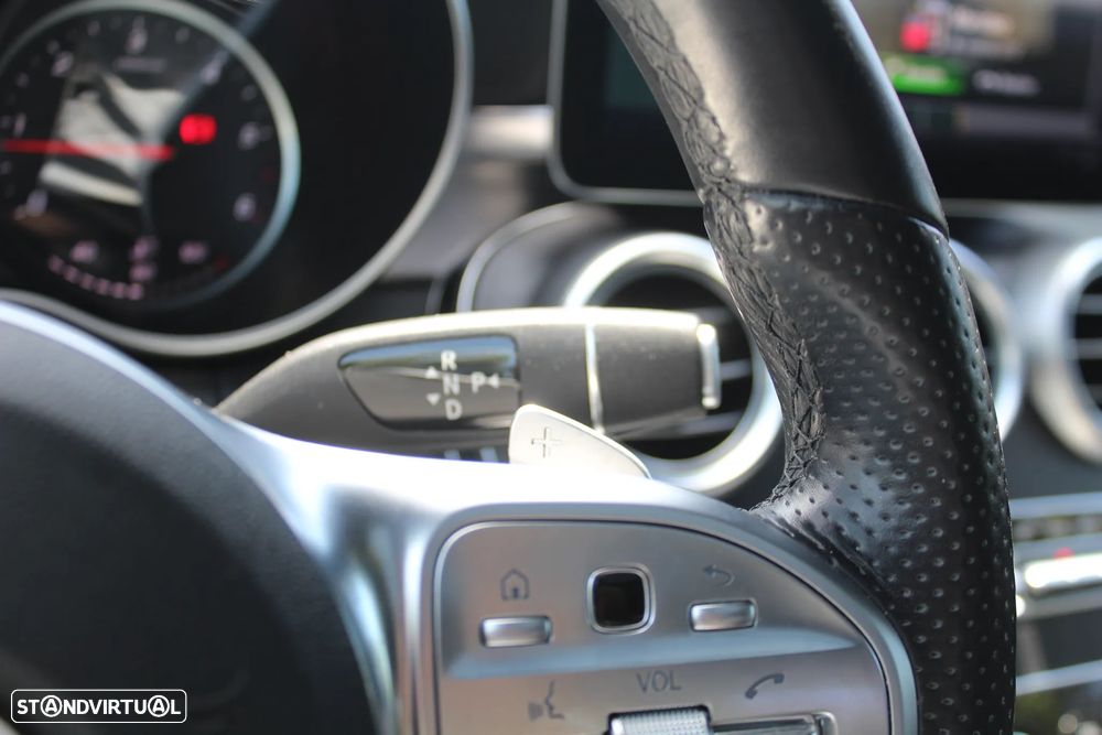 Mercedes-Benz C 300 d 4Matic 9G-TRONIC AMG Line Plus - 33