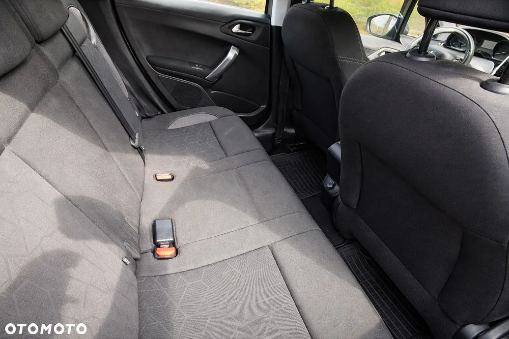 Peugeot 2008 PureTech 110 Stop&Start GT-Line Edition - 20