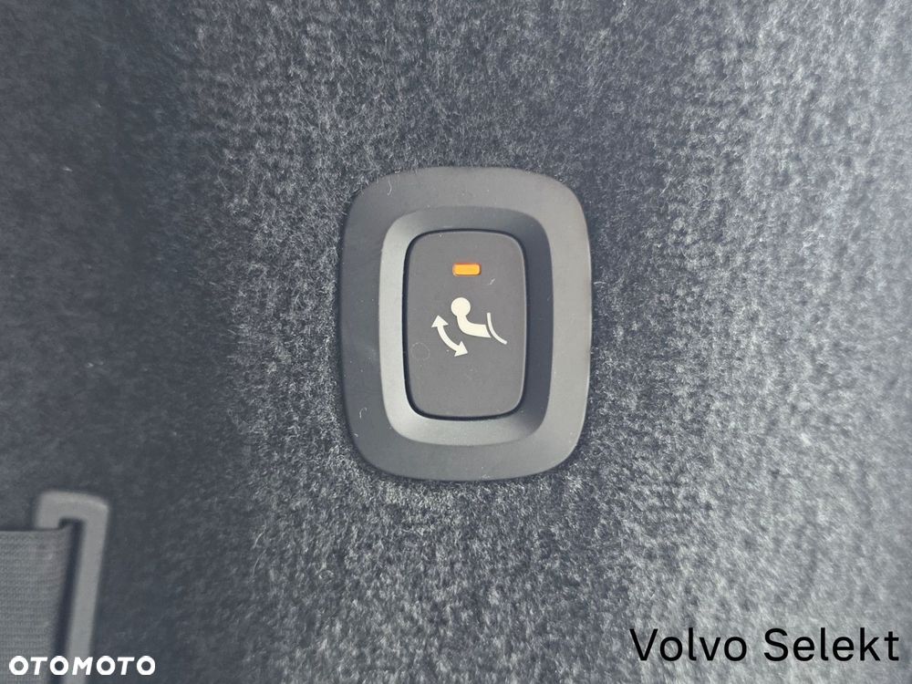 Volvo V90 Cross Country - 20