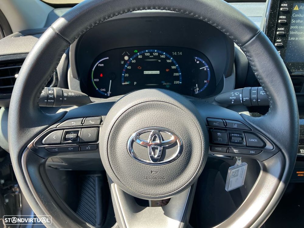 Toyota Yaris Cross 1.5 HDF Comfort Plus - 13