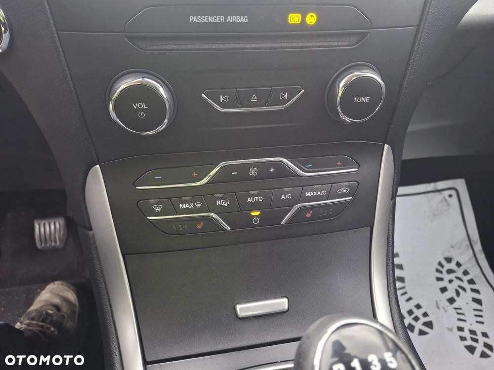 Ford Galaxy 2.0 TDCi 4WD Titanium - 20