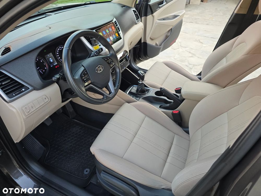 Hyundai Tucson 1.6 GDi 2WD Style - 27