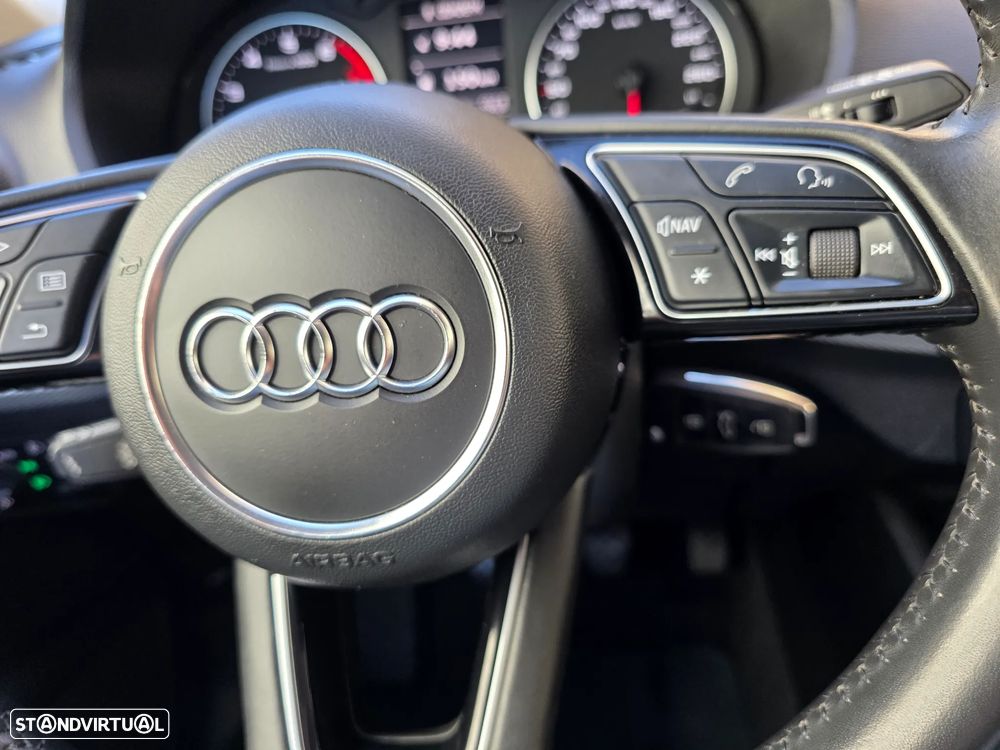 Audi Q2 30 TFSI Design - 37
