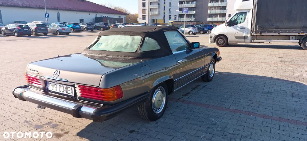 Mercedes-Benz SL - 4