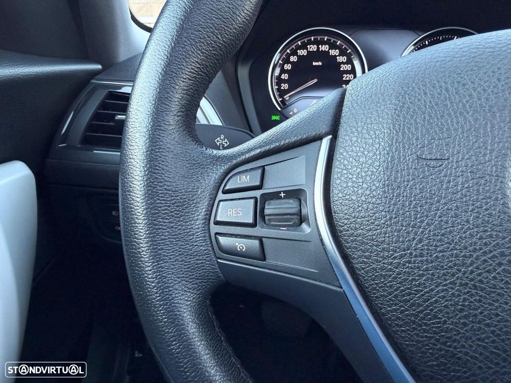 BMW 116 d Advantage Auto - 19