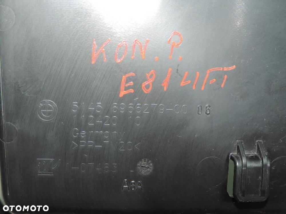 OSŁONA POD KONSOLĘ PRAWA BMW E81 E87 LIFT - 3