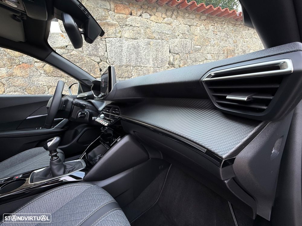 Peugeot 2008 1.2 PureTech Allure - 46
