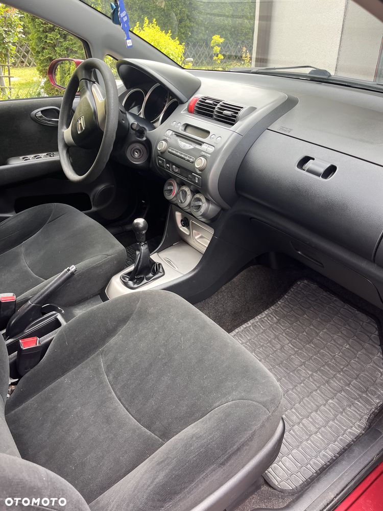 Honda City 1.4 Comfort - 8