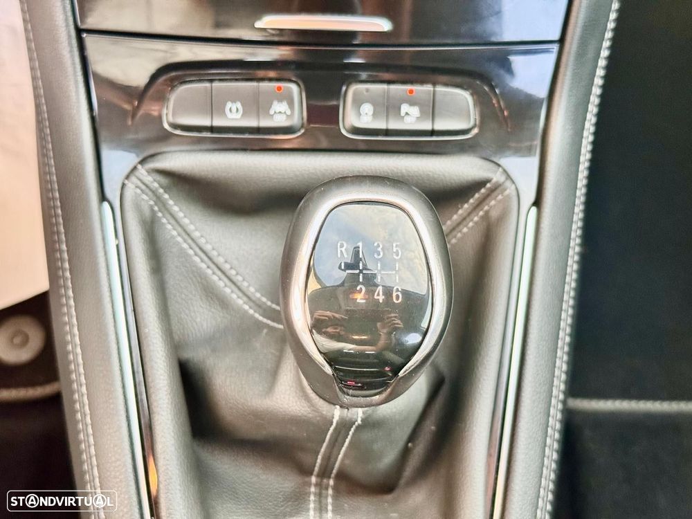 Opel Grandland X 1.2 T Business Edition - 26