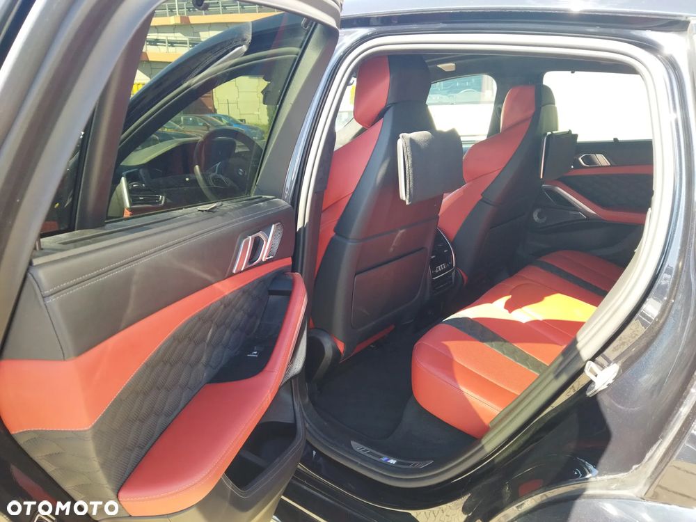 BMW X6M - 8