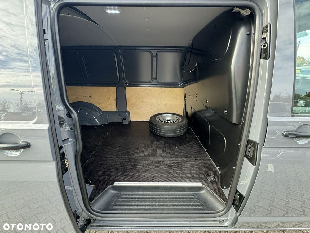 Volkswagen Transporter - 25