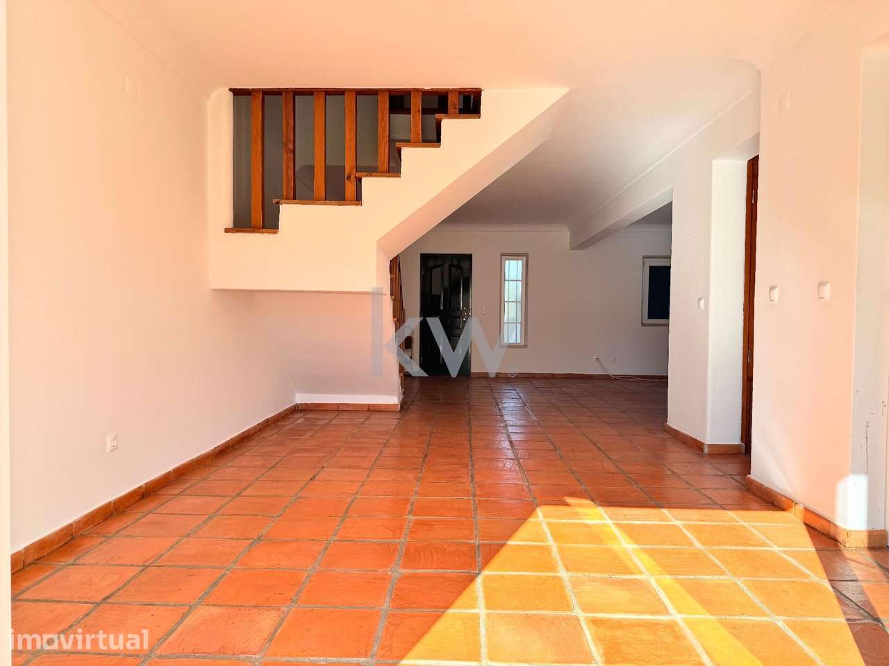 Para Venda | Moradia T3+1 geminada com Jardim | na Várzea de Sintra na - Grande imagem: 3/45