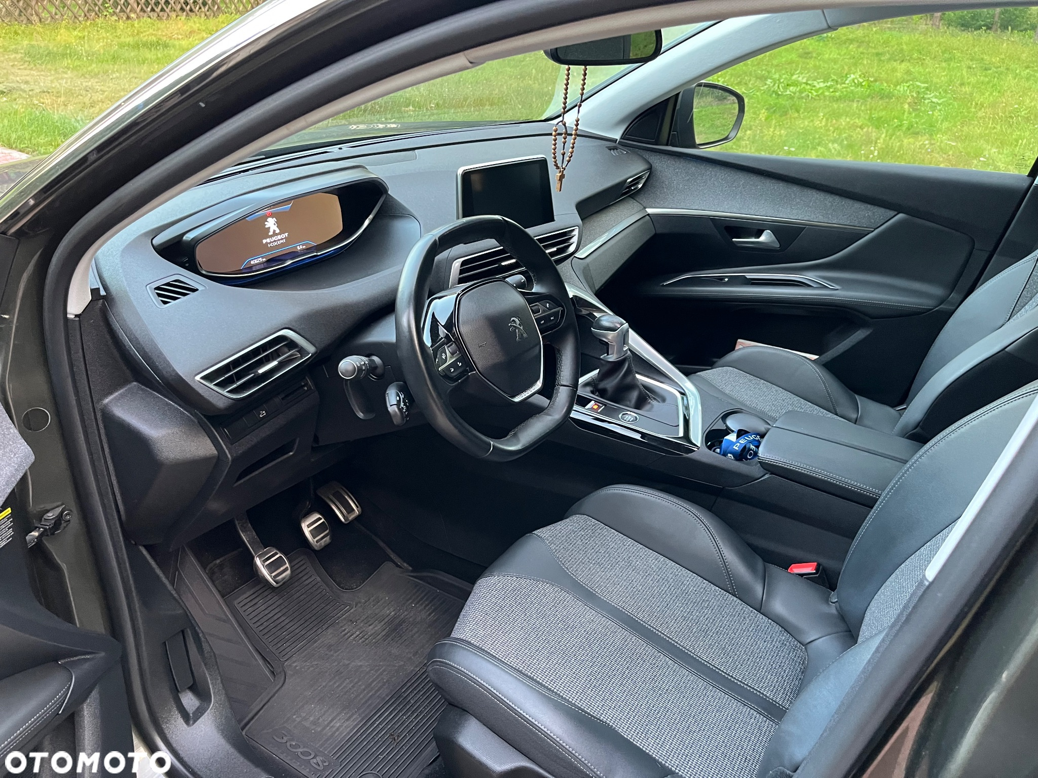 Peugeot 3008 1.2 PureTech Allure Pack S&S - 17
