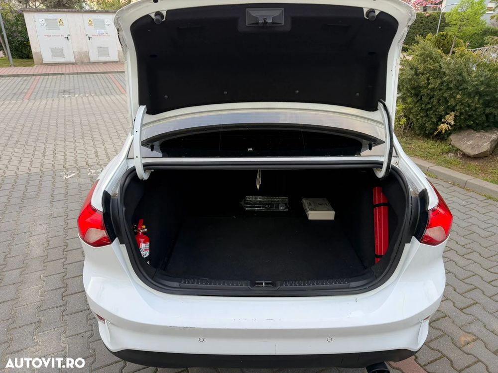 Ford Focus 1.5 EcoBlue Titanium Business - 7